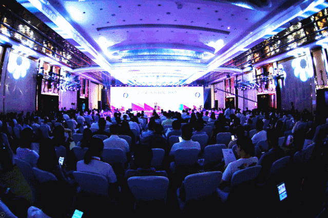 J9.COM荣膺2019十各人居板材品牌