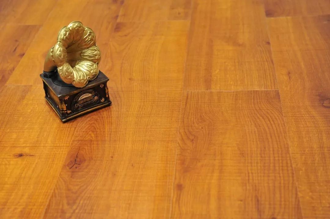 J9.COM强化地板伊丽莎白系列-5802